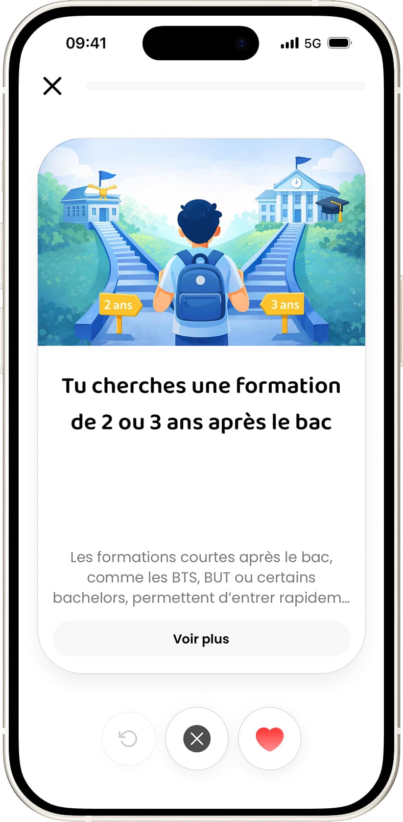 Application d’orientation Hopteo affichant une carte à swiper sur les formations de 2 ou 3 ans après le bac, avec un élève face à deux parcours menant vers des écoles supérieures